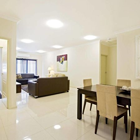 Astina Serviced Apartments - Central Penrith Exterior foto