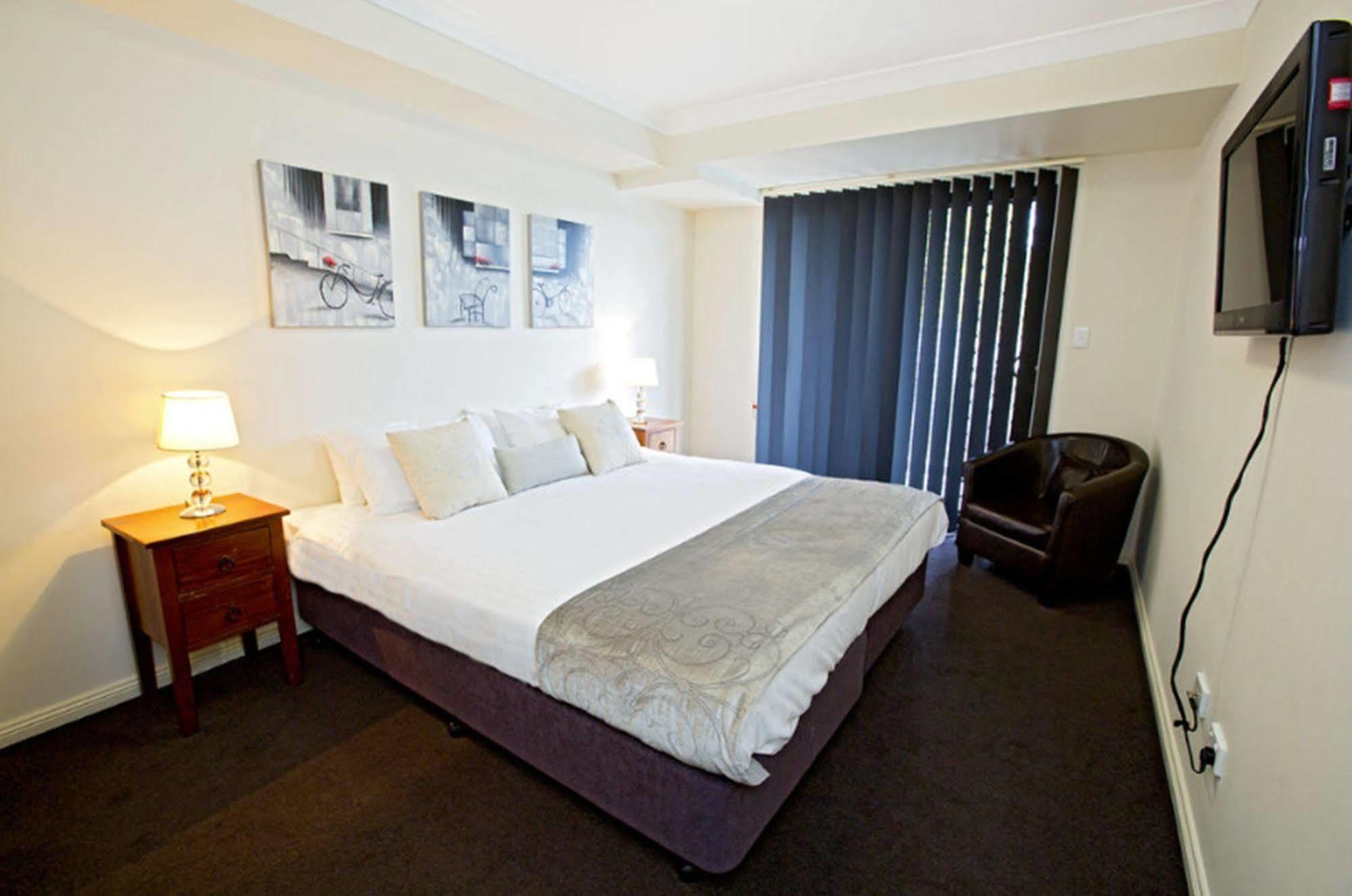 Astina Serviced Apartments - Central Penrith Exterior foto
